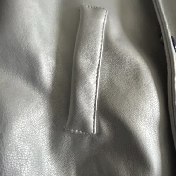 FIRST IMPRESSIONS BOYS SILVER METTALIC JACKET  3-6 MONTHS - Picture 9 of 10